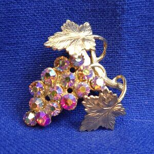 Vintage Gold Tone Grape Cluster of Iridescent Rhinestone Brooch